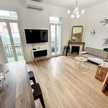 F3 55m2 Idealement Place, Centre Ville, Clim Apartamento